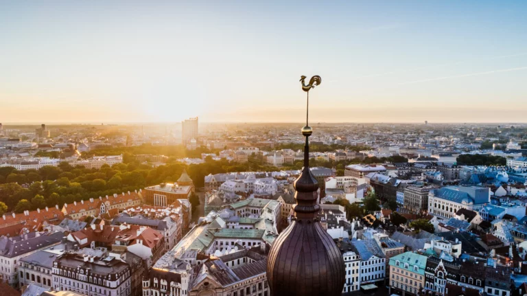Panorama city of Riga in Latvia - Hotels.lv